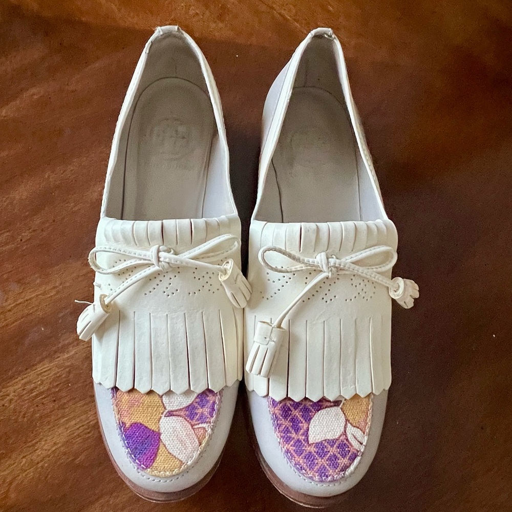 Tory Burch White, Grey and Purple Loafers with Fringe and Bow